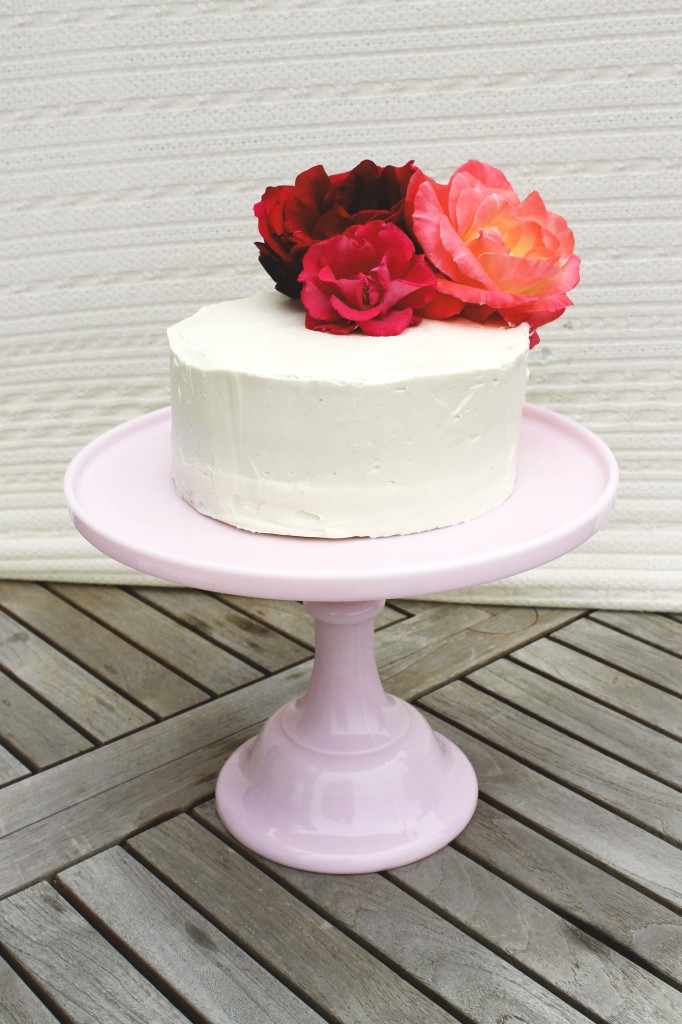 The Whiteout Cake: White Layer Cake with White Chocolate Frosting | Bakerita