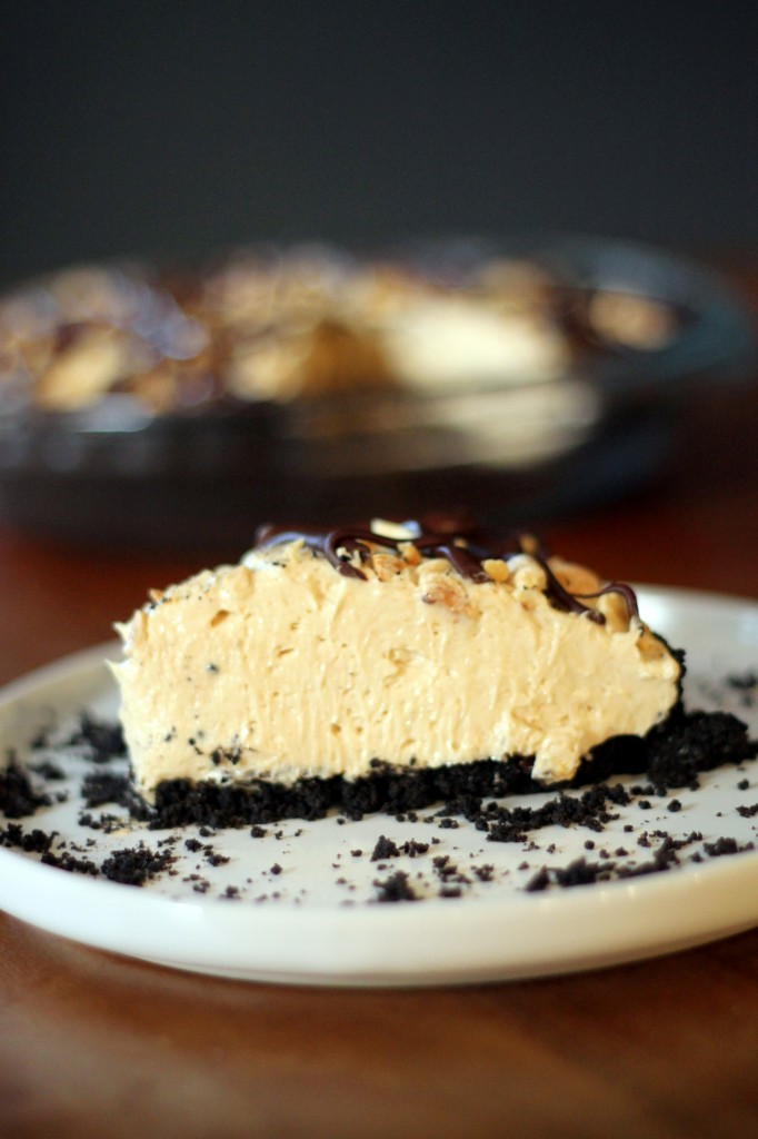 Chocolate Peanut Butter Mousse Pie | Bakerita.com