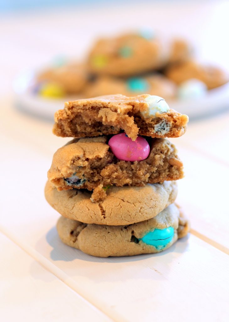 Soft Peanut Butter M&M Cookies | Bakerita.com