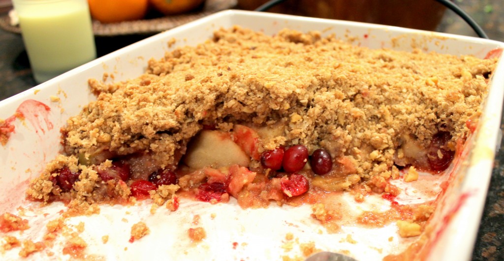 The Cranberry Apple Honey Crumble is deliciously tart and sweet, sweetened with only natural sugars. Serve this easy recipe with ice cream!