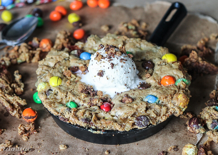 Nutella/M&M New Delicious Perfect For A Choc Lover Cookie Cast Iron Skillet 