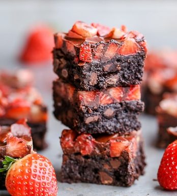 These Chocolate Covered Strawberry Brownies are a swoon-worthy and surprisingly guilt-free treat - they're gluten-free, refined sugar-free and Paleo!