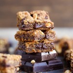 These Peanut Butter Chocolate Chunk Blondies stay soft and chewy for days! They're gluten-free and refined sugar-free, and will satisfy all your chocolate peanut butter cravings.