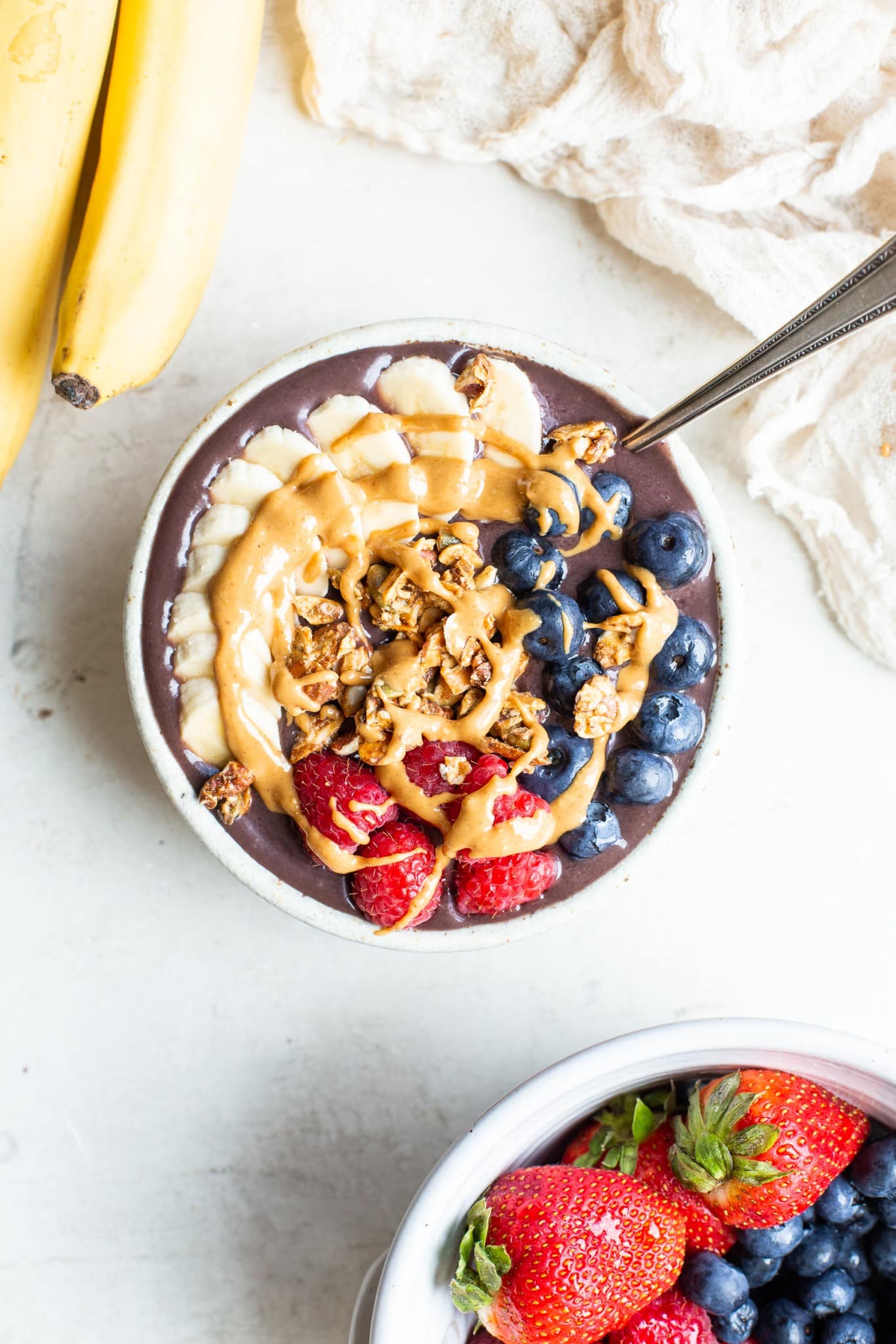 Perfect Acai Bowl (Super Easy!) - Eating Bird Food