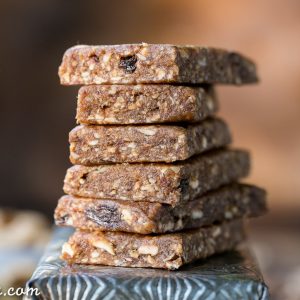 This Apple Pie Larabar Copycat Recipe is super simple and incredibly delicious - it requires no baking, and it's the perfect gluten-free, Paleo, vegan, and Whole30-friendly snack.