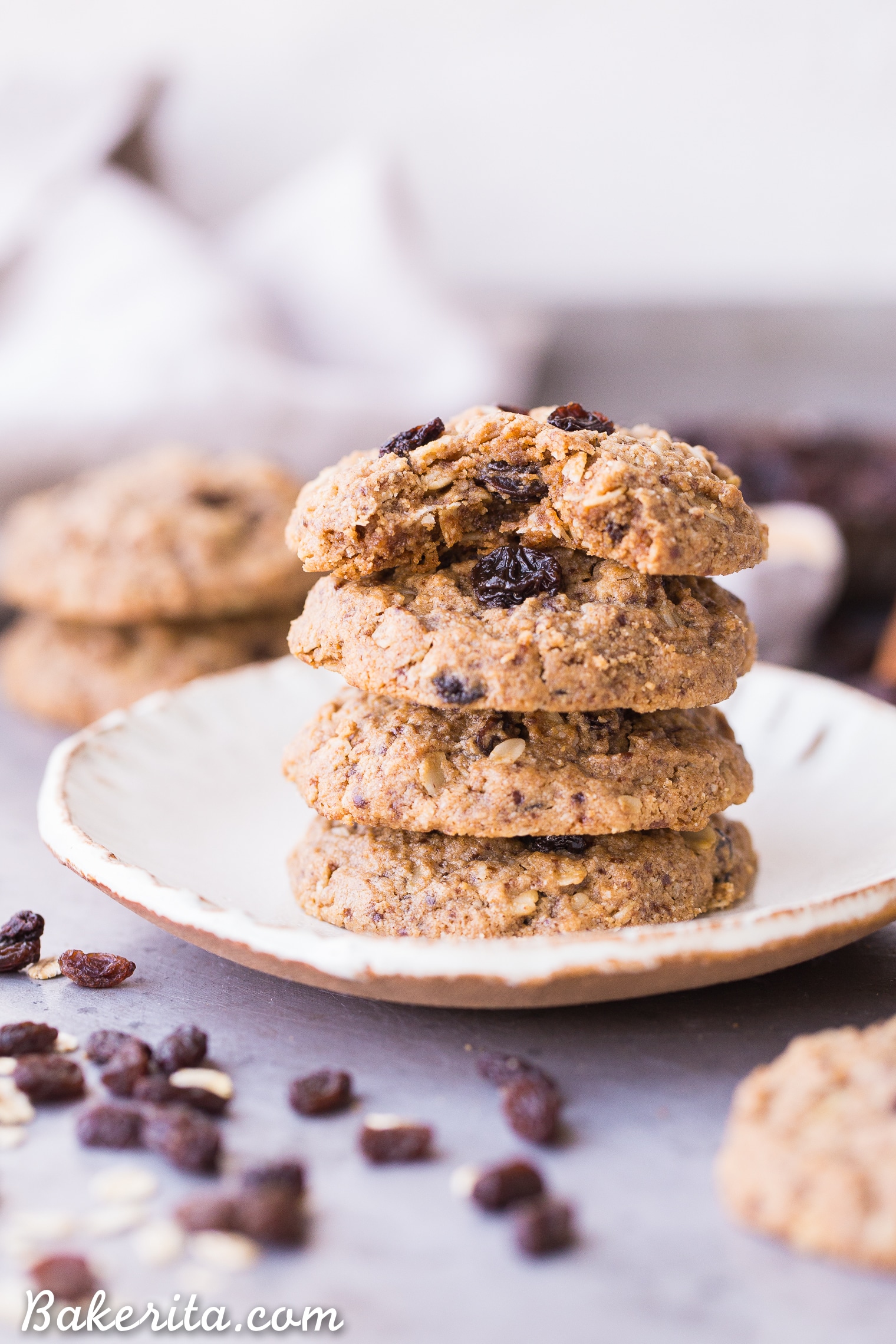 These Peanut Butter Oatmeal Raisin Cookies are the best oatmeal raisin cook...