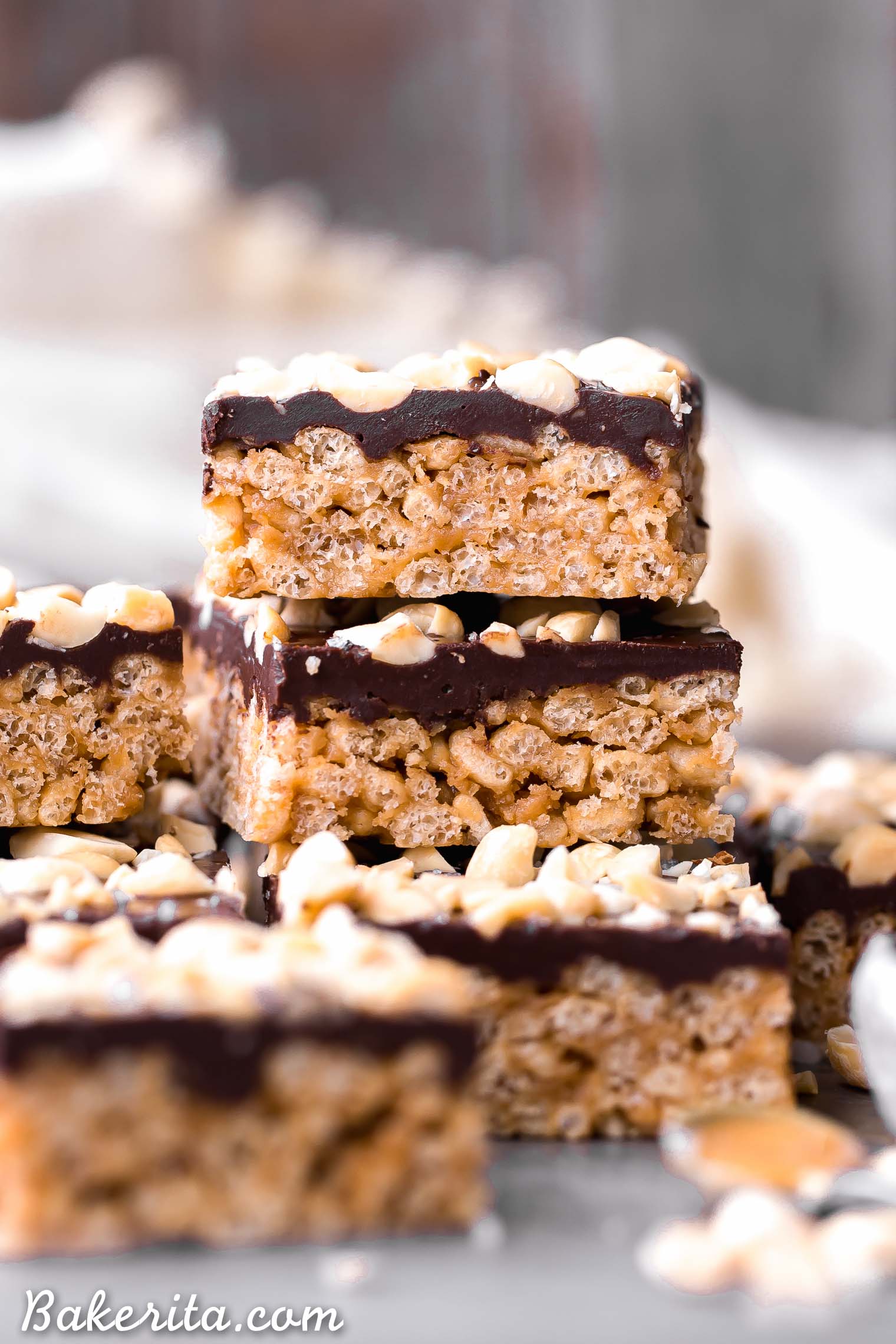 These Chocolate Peanut Butter Crispy Bars are crunchy peanut butter perfection, and you only need FIVE ingredients to make them! These gluten-free and vegan crispy bars are sure to satisfy your chocolate peanut butter cravings.