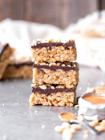 These Chocolate Peanut Butter Crispy Bars are crunchy peanut butter perfection, and you only need FIVE ingredients to make them! These gluten-free and vegan crispy bars are sure to satisfy your chocolate peanut butter cravings.